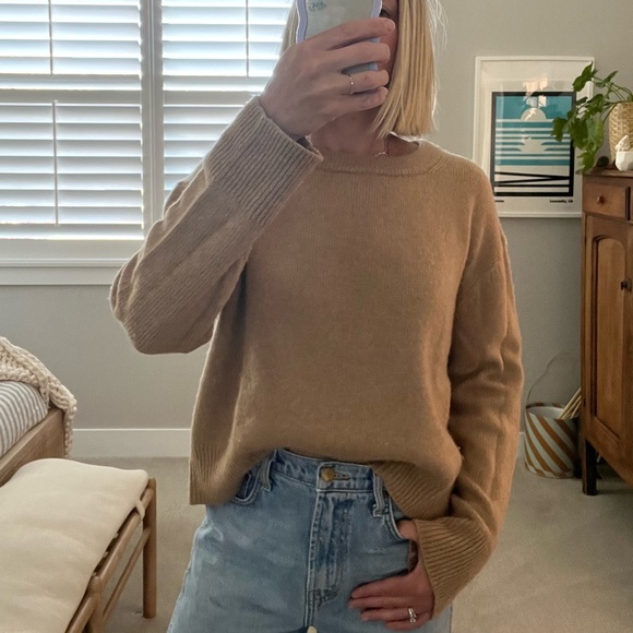 Jenni Kayne Sweaters - Jenni Kayne cruise Cocoon Crewneck